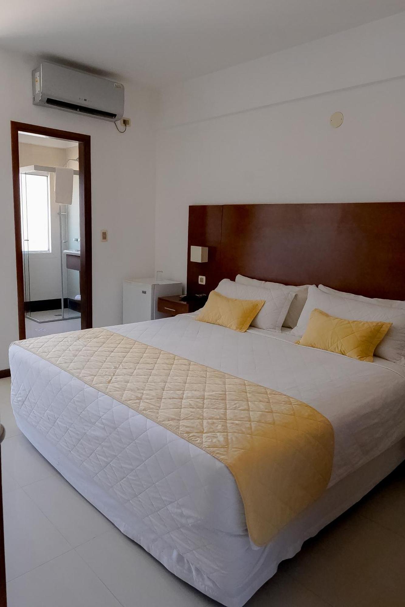 Prince Hotel Santa Cruz de La Sierra Exterior photo